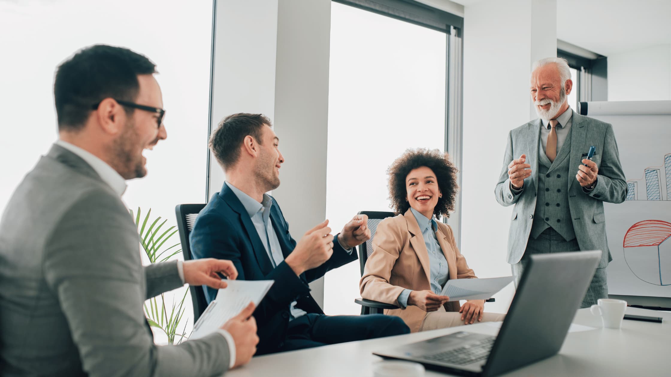 Benefits of Hiring Consultants